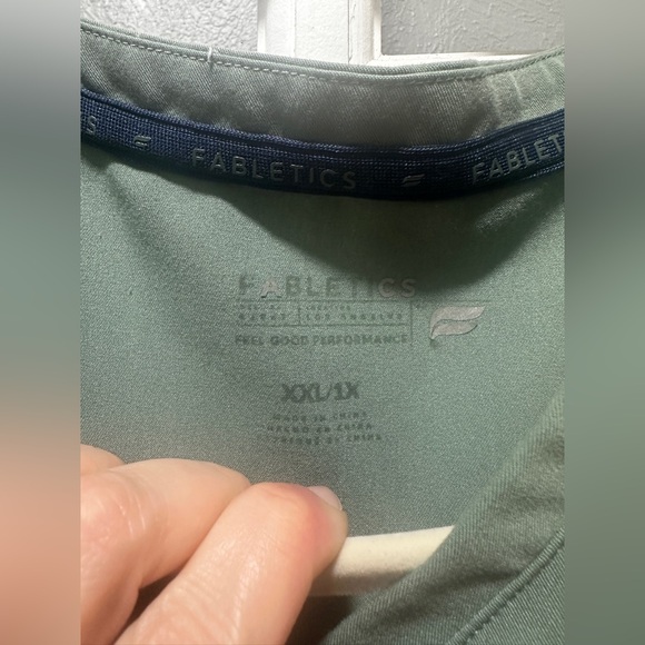 Fabletics Scrub Top - Picture 4 of 7